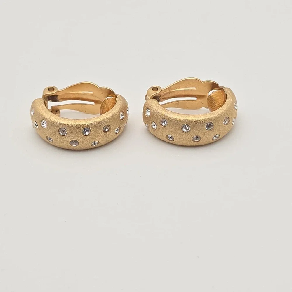 Swarovski item excellent